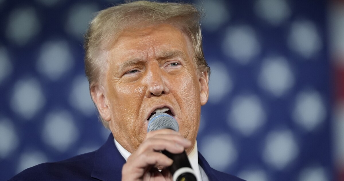 Trump meets with Zelenskyy, then hammers Harris on immigration policy